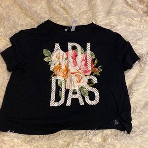 Women’s Adidas semi cropped tee